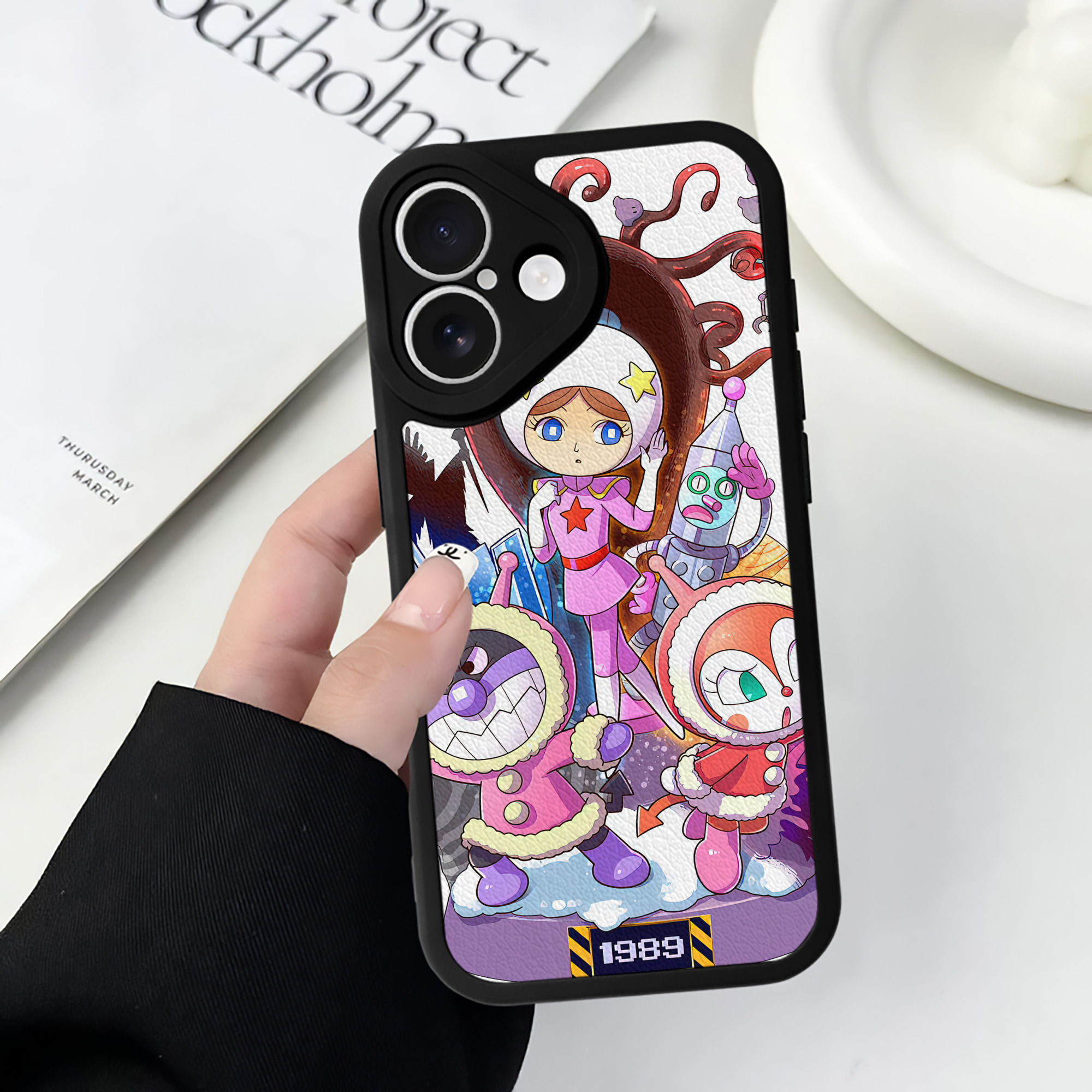 （画像用） アンパンマン Anpanman 【iPhone 16シリーズ対応】シリコンスマホケース（レザー調） 材質：シリコン